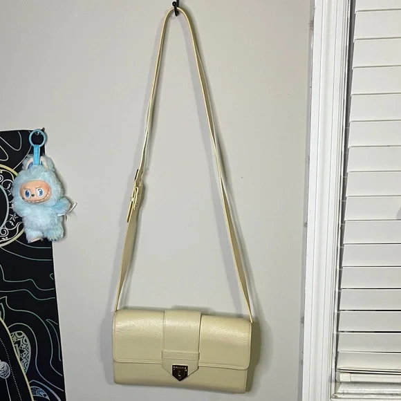 Yves Saint Laurent Vintage Cream Leather Bag - Picture 6 of 13